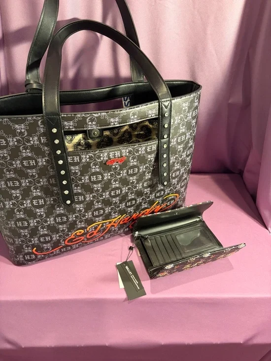 Ed Hardy Large Floral Tote Bag with Matching Wallet - Picture 4 of 14